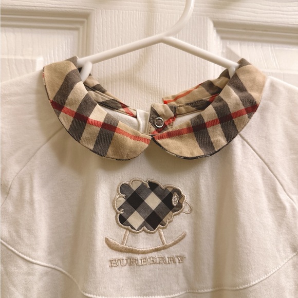 Burberry sheep romper / footie / sleeper - Picture 2 of 4